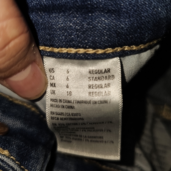 American Eagle Size 6 - Picture 3 of 4